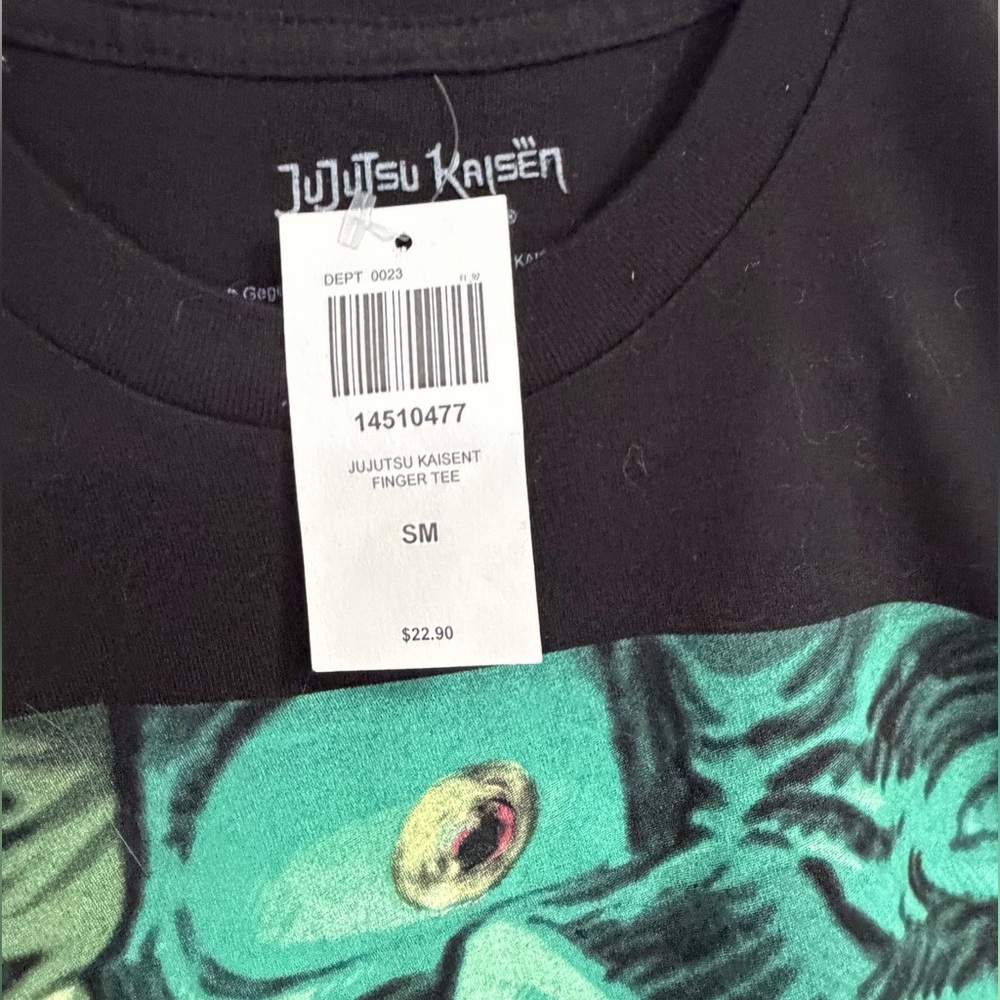 Jujutsu Kaisen Black Anime Graphic T-Shirt - Picture 5 of 10